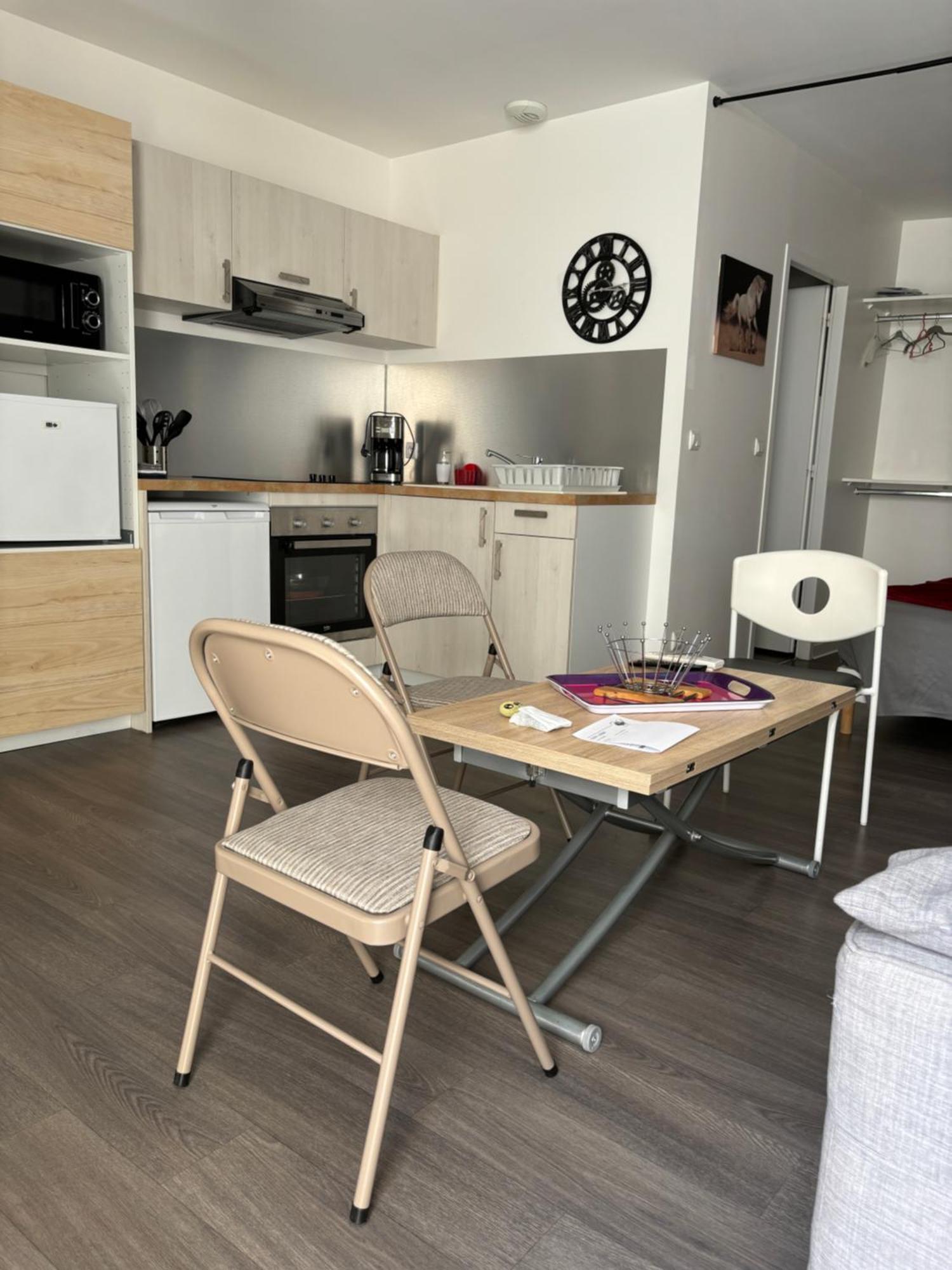 Grand Studio Confortable Et Spacieux Avec Terrasse Villeneuve-lès-Maguelonne Eksteriør bilde
